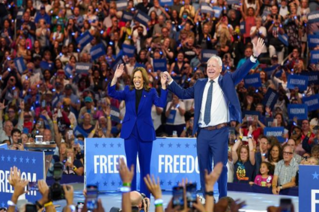 Kamala Harris Tim Walz